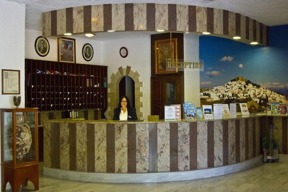 Skala Hotel Ngoại thất bức ảnh