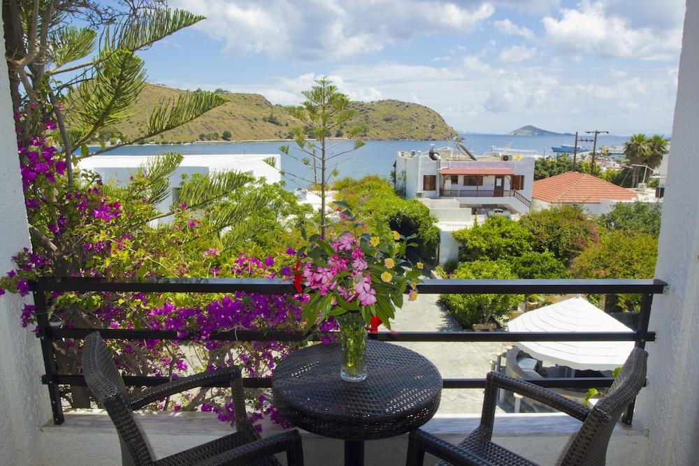 Skala Hotel Ngoại thất bức ảnh