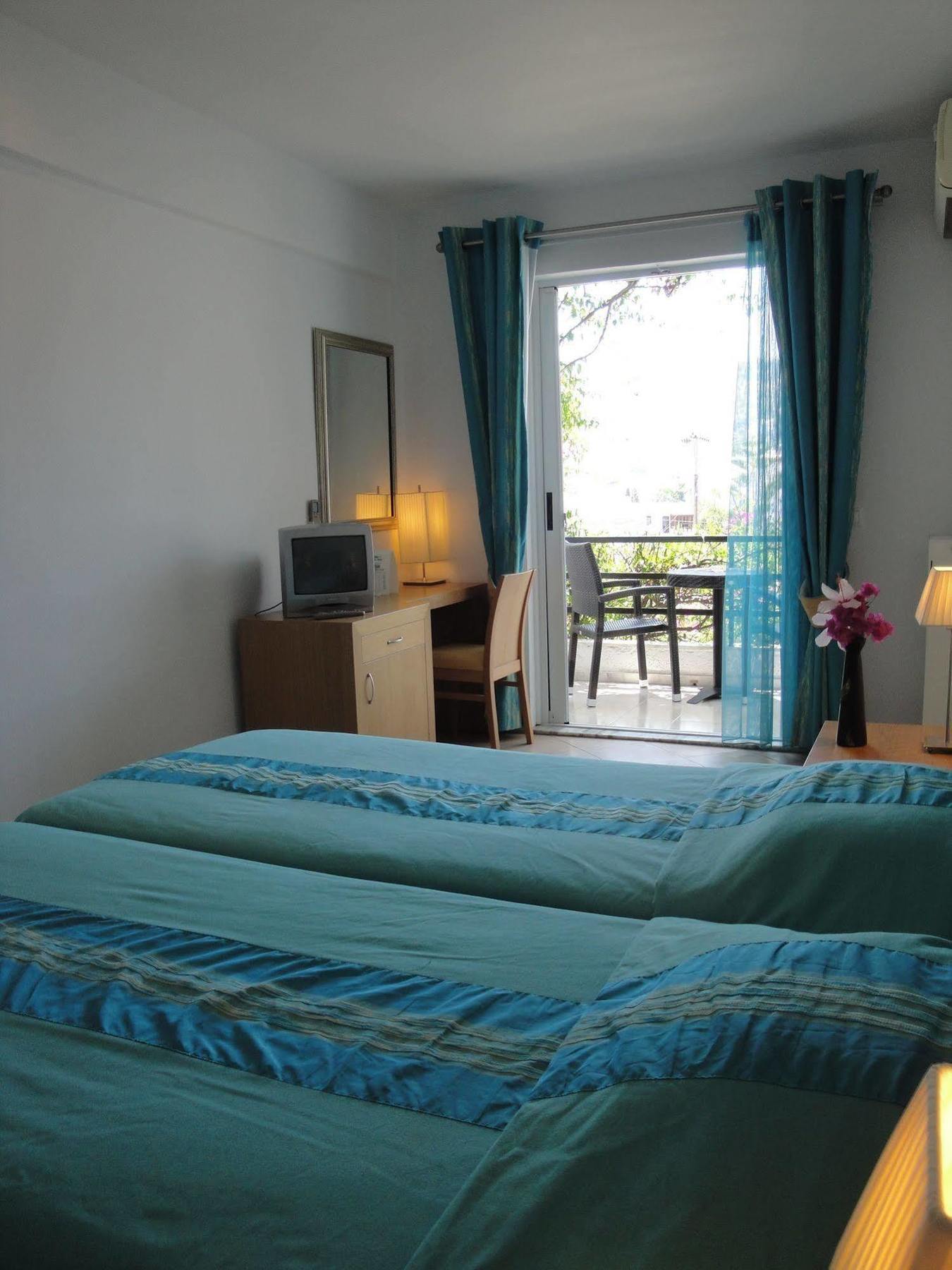 Skala Hotel Ngoại thất bức ảnh